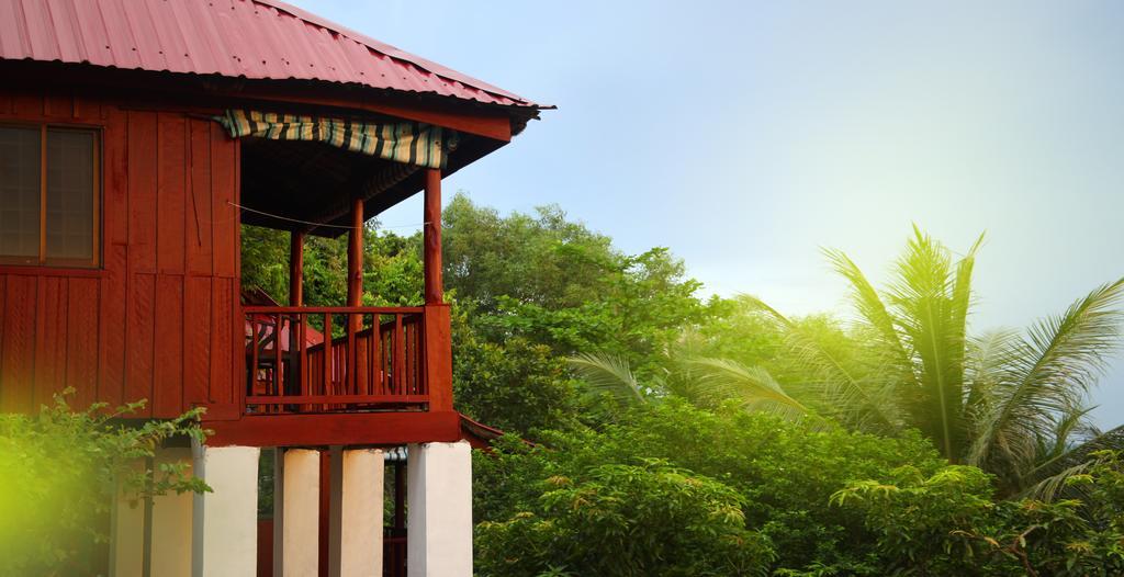 Malibu Bungalows Sihanoukville Exterior photo
