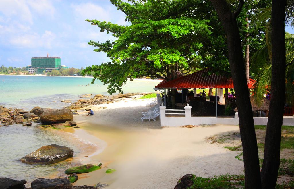 Malibu Bungalows Sihanoukville Exterior photo