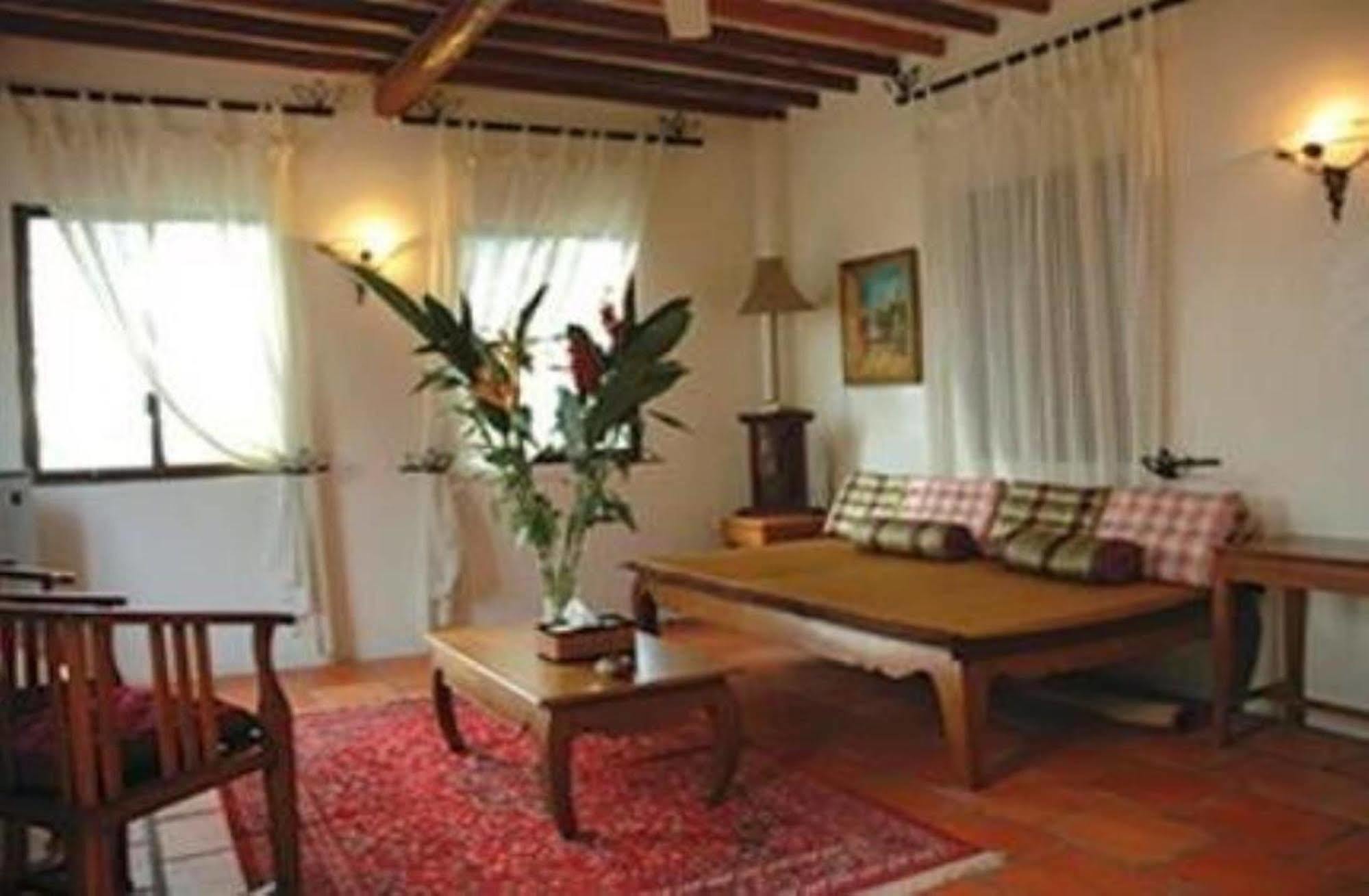 Malibu Bungalows Sihanoukville Exterior photo